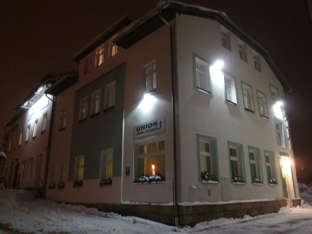 Hotel Union Черні Дул Екстер'єр фото